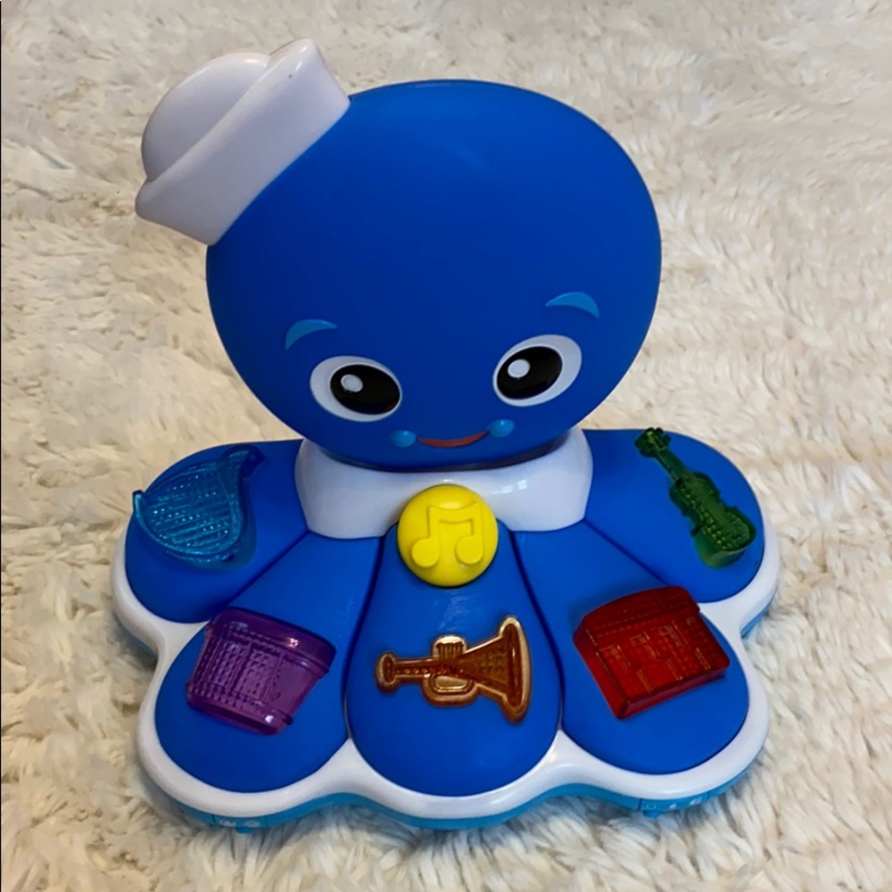 Interactive octopus